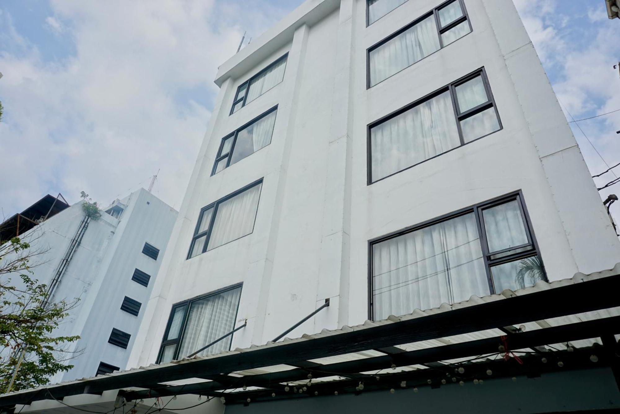Silom Soi 3 Hash Apartment Hip And Funky With Rooftop View Bangkok Exterior foto